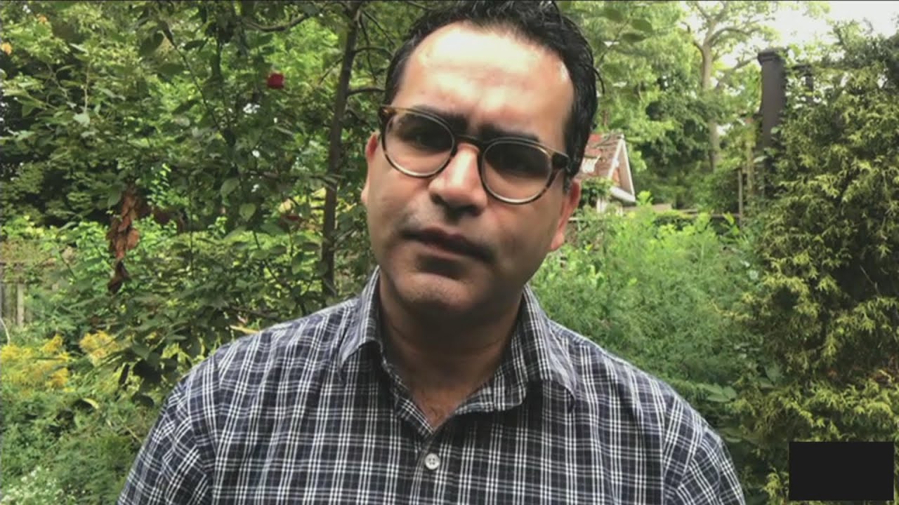 Doctor holds counter-protest against demonstrators targeting hospitals