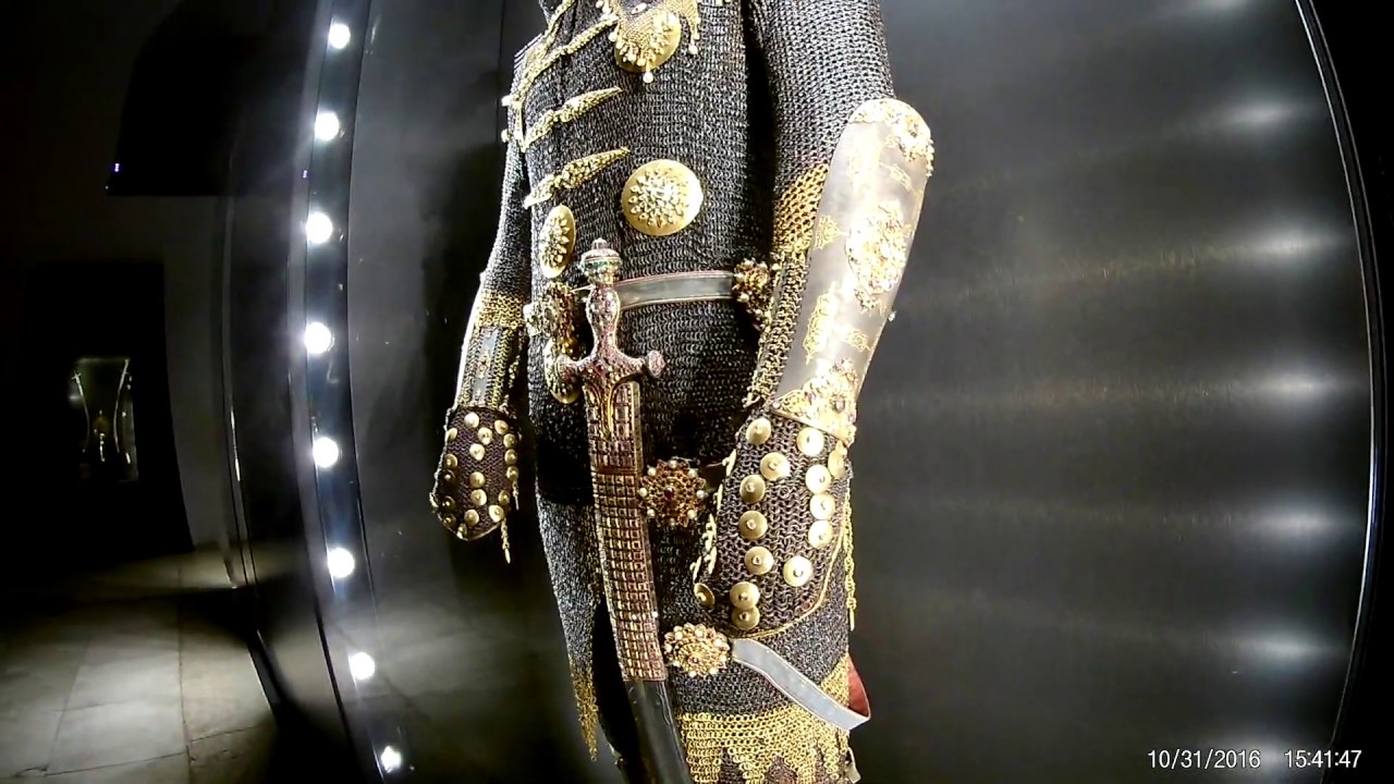 Topkapi Palace Museum. Armoury - Part 3