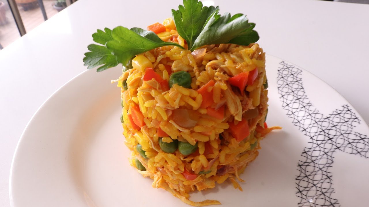 ARROZ CON POLLO, FÁCIL Y DELICIOSO | COCINEMOS CON ANTOJO