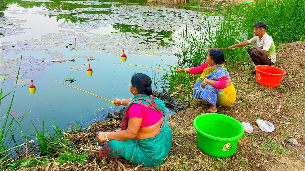 Fishing Video || Everyone was surprised to see traditional fishermen catching fish with fishing rod