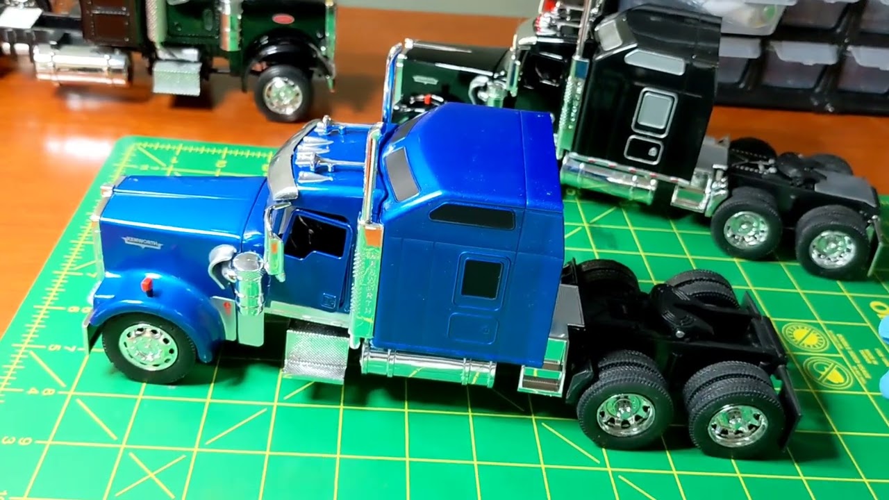 kenworth w900 new ray scale 1/32