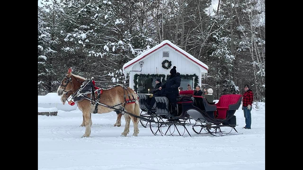 Christmas Eve in the Mount Washington Valley 2024