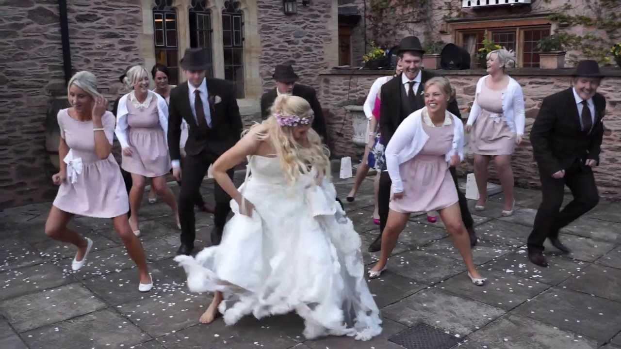 James & Lorna Mawditt (First Dance)