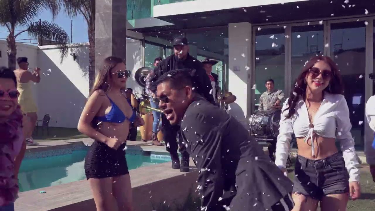 Mariposa Los Lideres de la Banda video oficial
