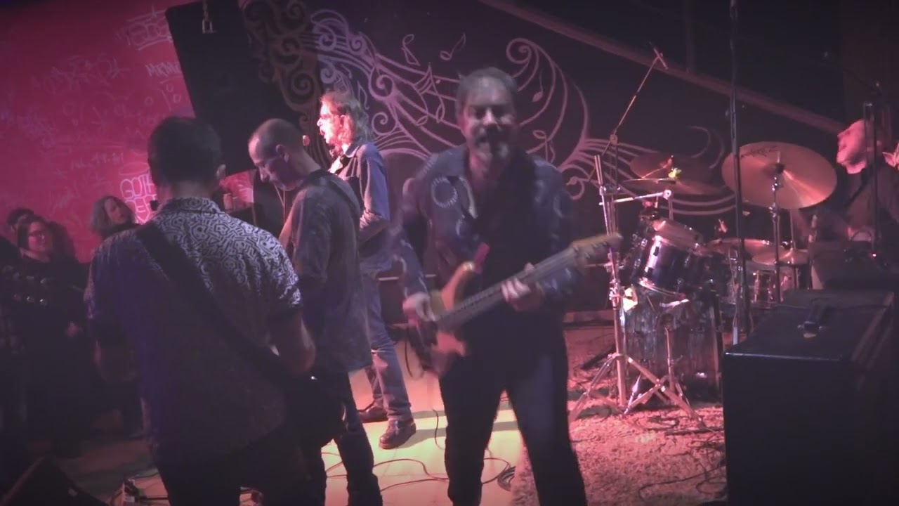NO MORE MUSTANG - Looking At You (MC5 cover)