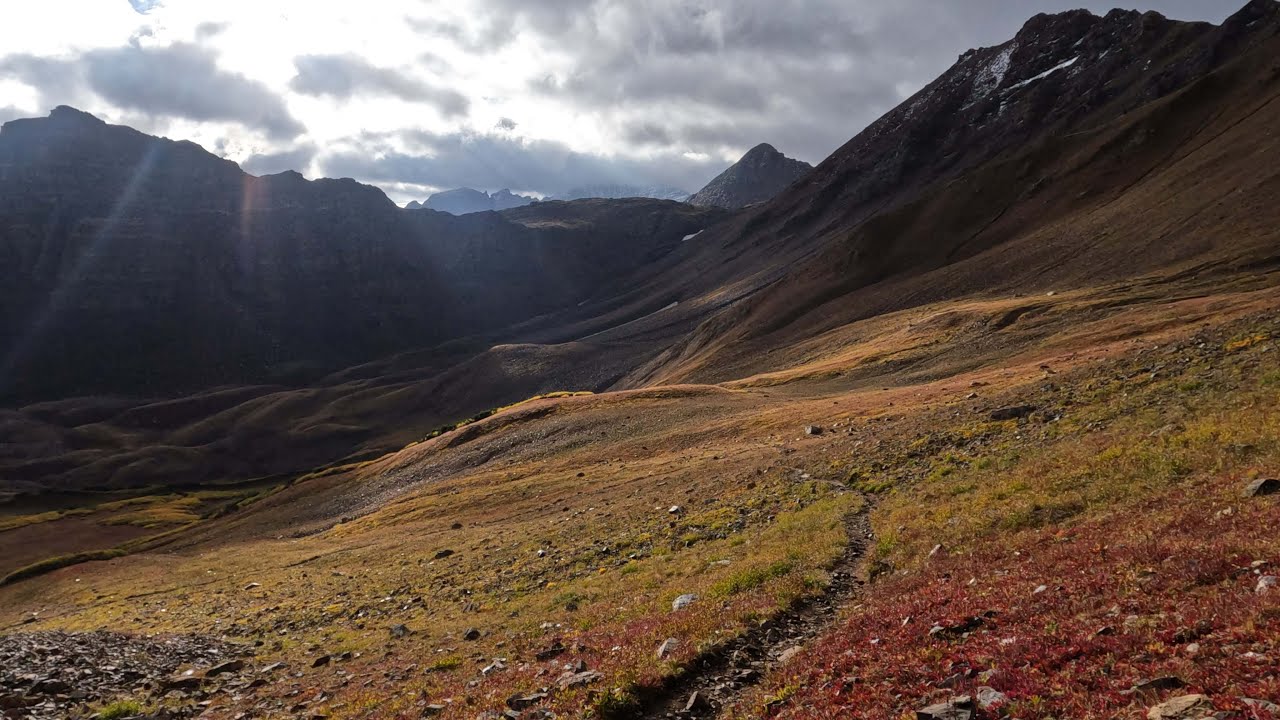 Four Pass Loop, Maroon Bells-Snowmass Wilderness, Colorado: Explore in 3 Days
