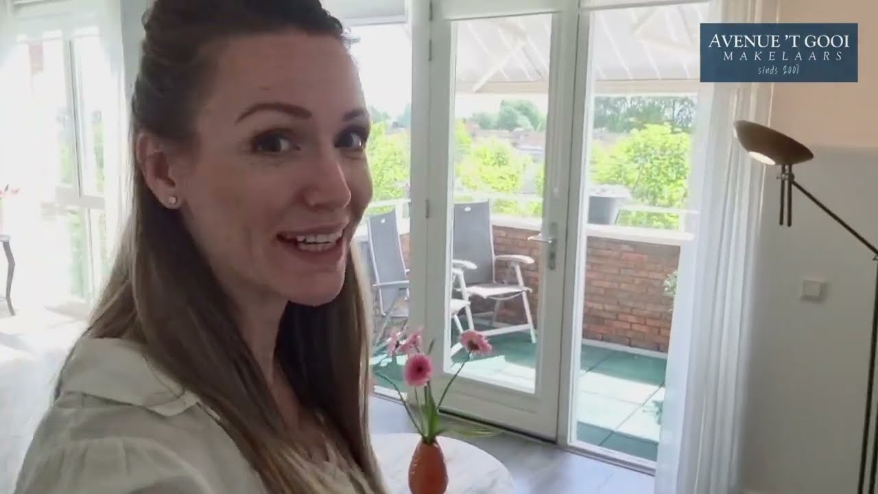 TE KOOP! 3-kamerappartement met zonnig royaal balkon, parkeerplaats en lift in Huizen