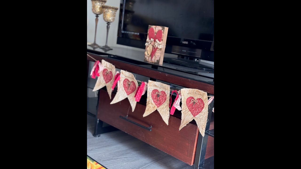 Primitive Hearts Muslin Banner - Valentines Day - Jan 2025