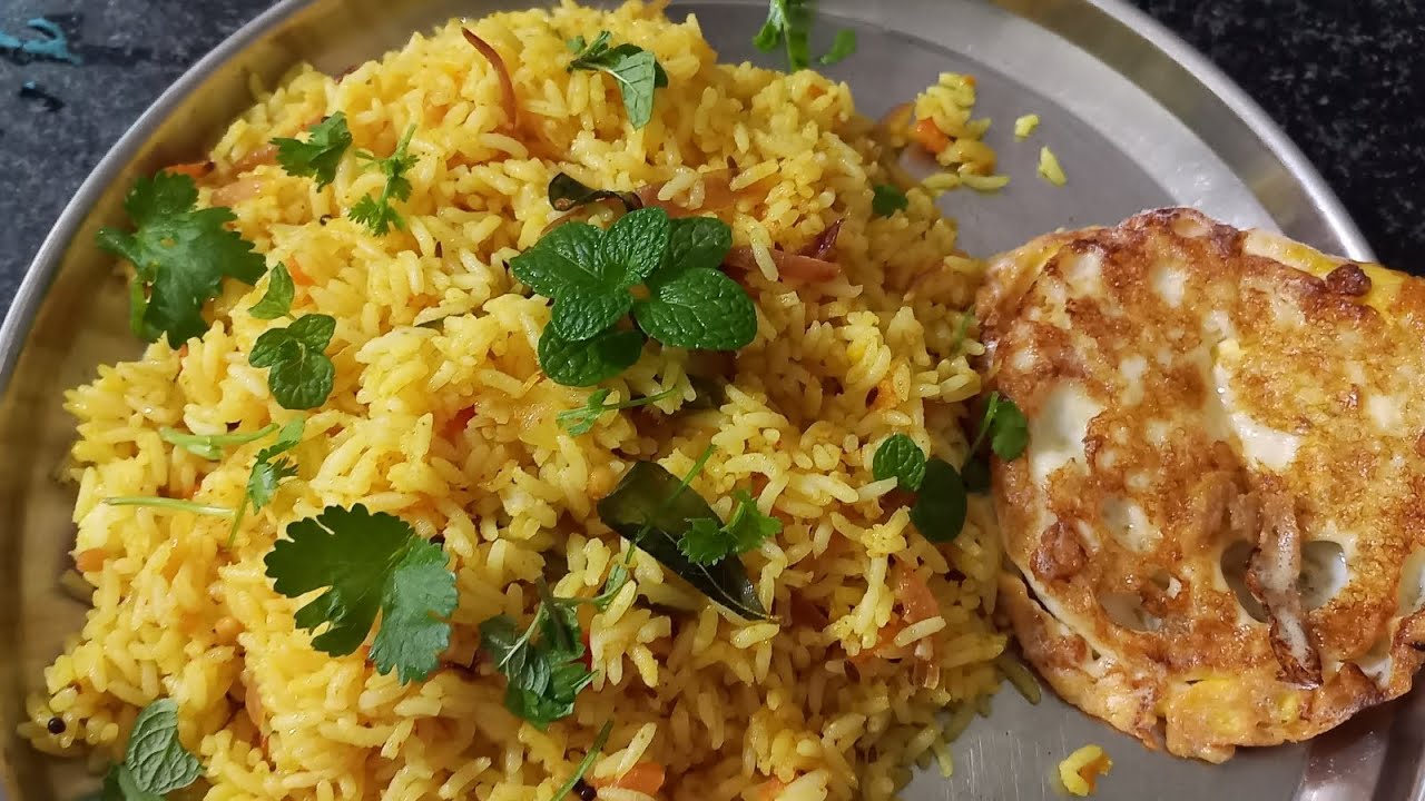 ఆనియన్ టమాటా రైస్ నైట్ మిగిలిన అన్నంతో ఇలా 😋👌👌