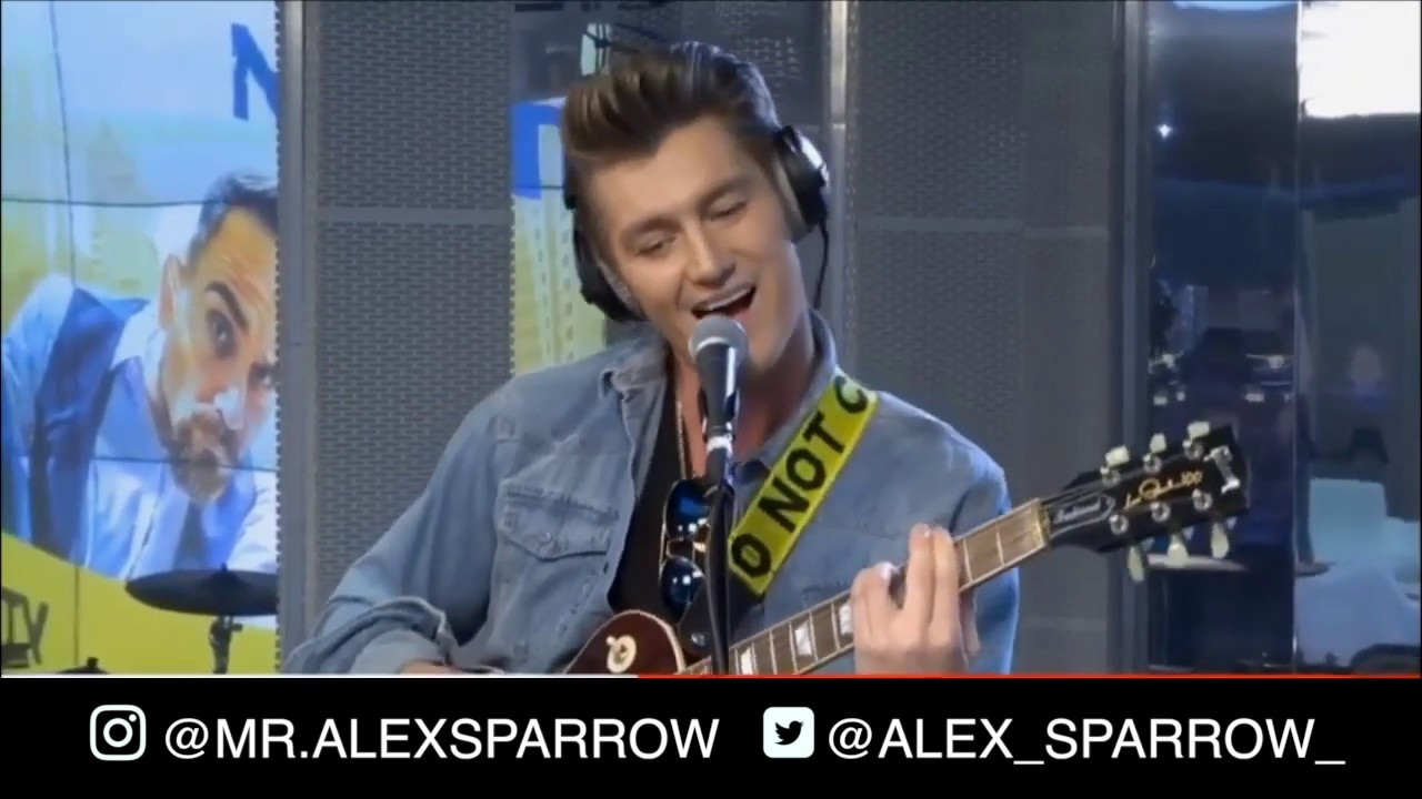 Алексей Воробьев на Авторадио - акустическая версия  