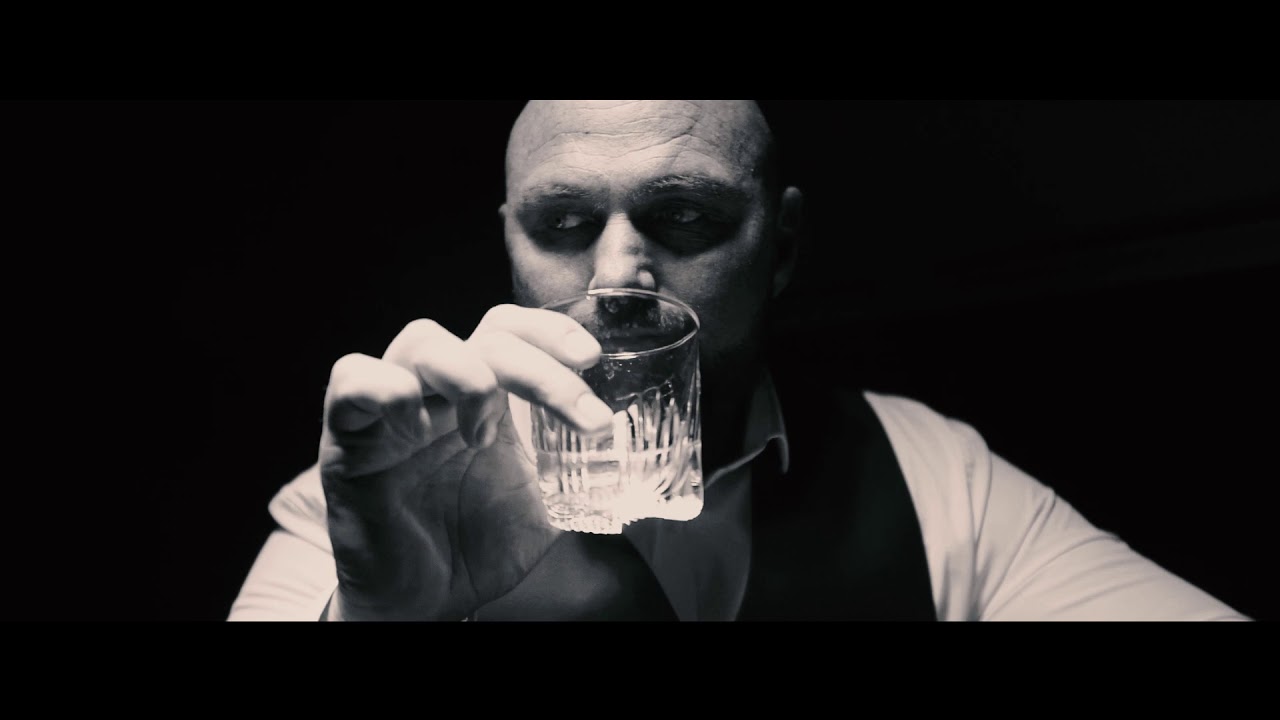ESCOBAR - AZ ÉREM MINDKÉT OLDALA Km . VARGA TÜNDI ( OFFICIAL MUSIC VIDEO)