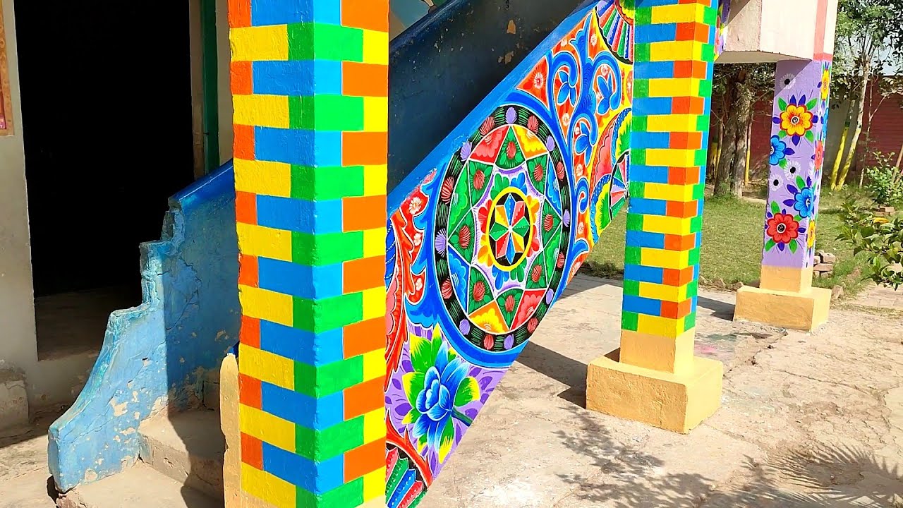 pillar painting in a school