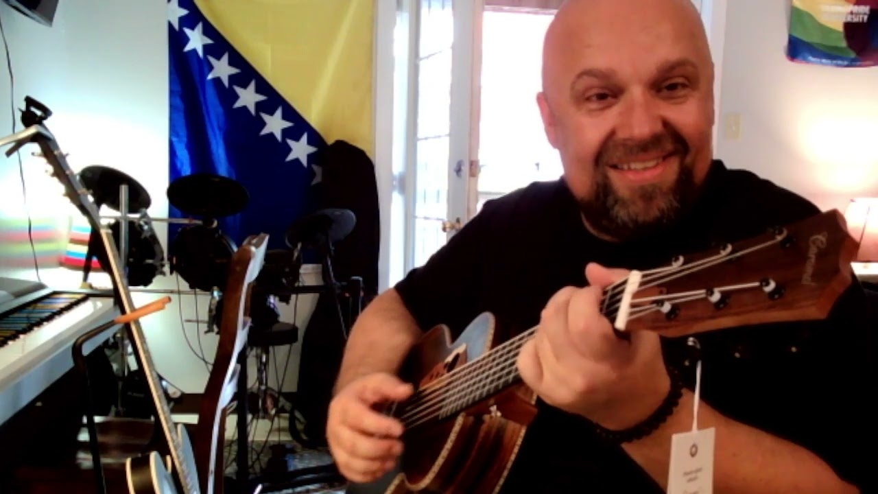 Caramel Guitalele Unboxing Shenanigans