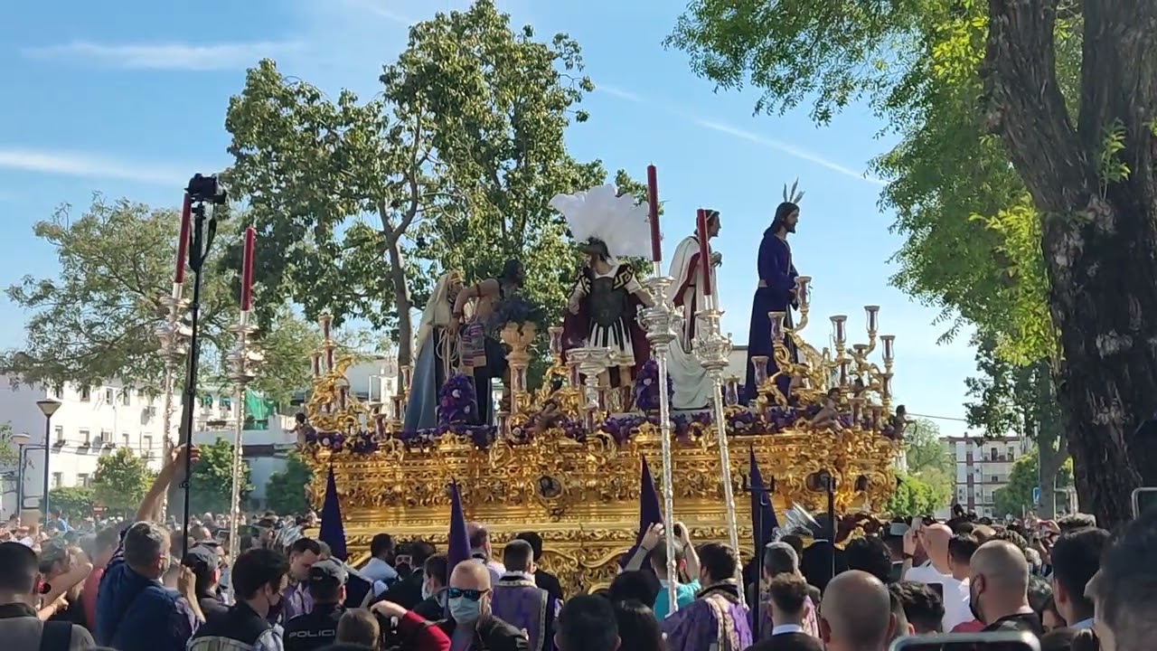 SALIDA DEL CAUTIVO DE TORREBLANCA. SÁBADO DE PASIÓN DE 2022 EN SEVILLA
