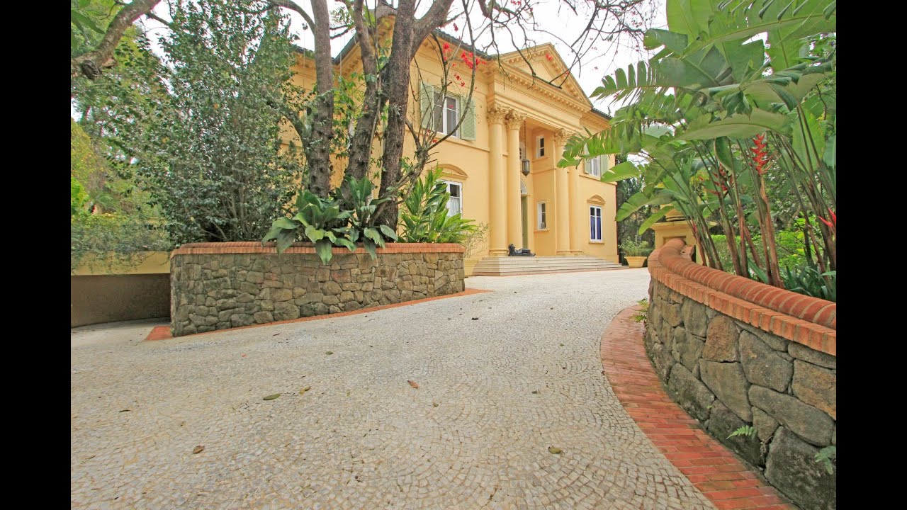 Arquitetura clássica italiana , única e exclusiva  em todos os  seus  detalhes