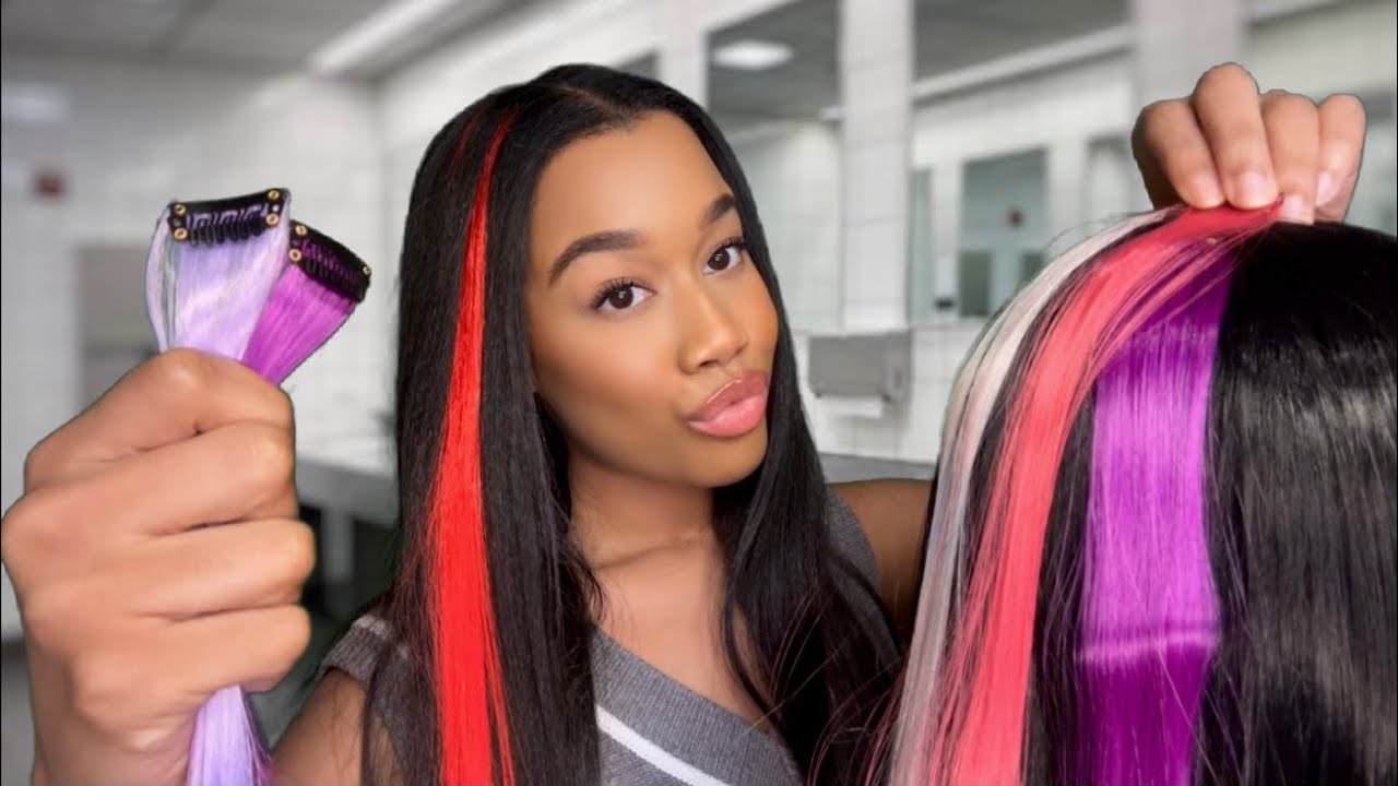 ASMR Giving You $5 Clip in Extensions in The School Bathroom But I’m a Scammer 💇‍♀️ ASMR Hair Play