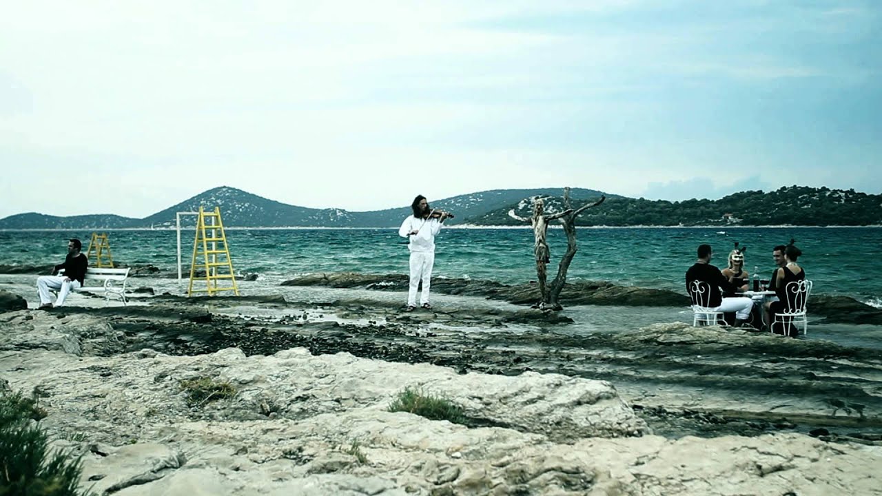 KLAPA BUNARI - SENTIMENTIO - OFFICIAL VIDEO