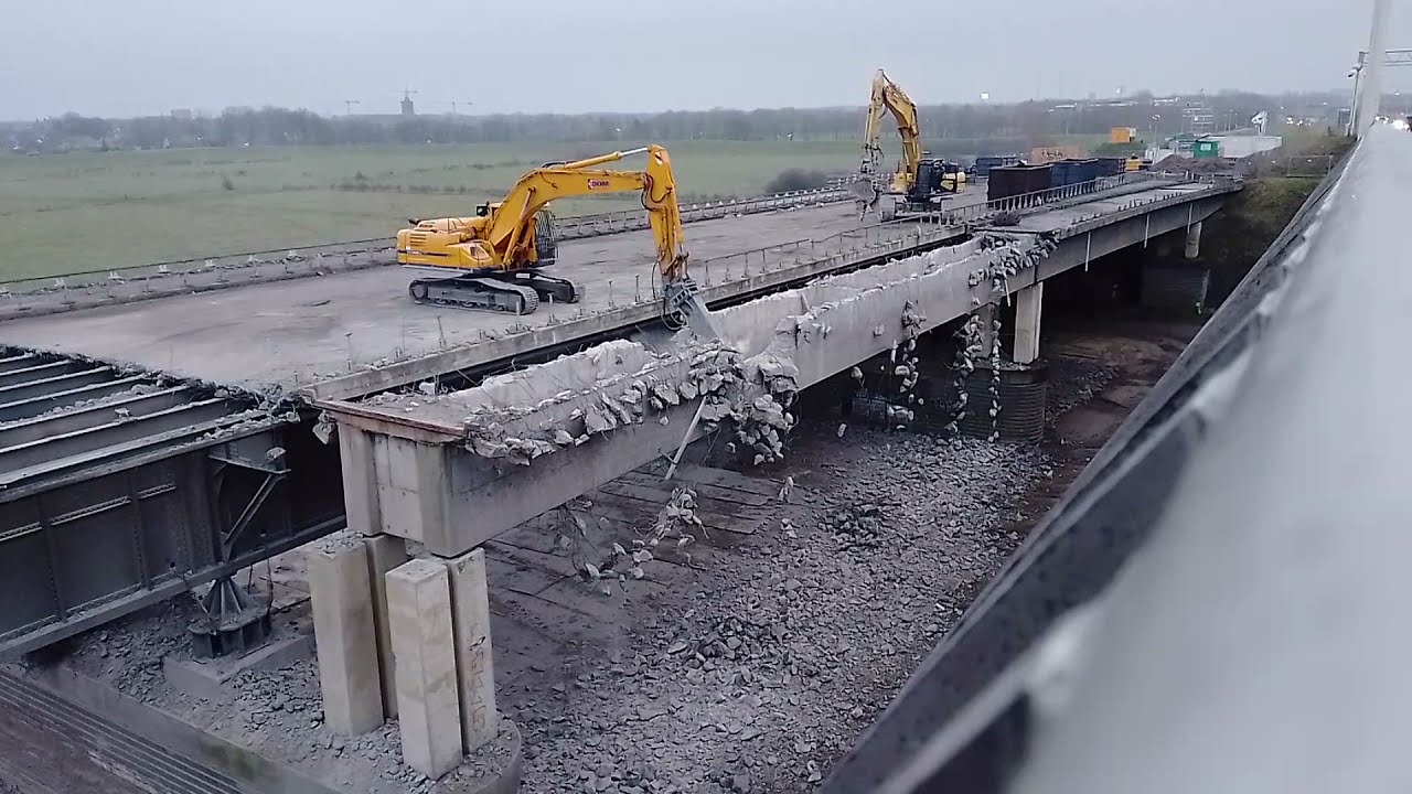 Demolition Lekbrug Vianen