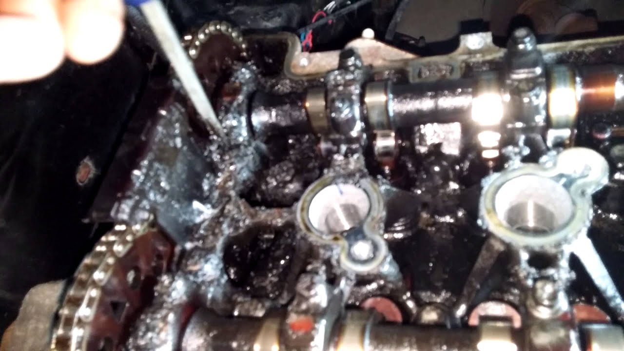Dead saturn vue. Timming chain failure.