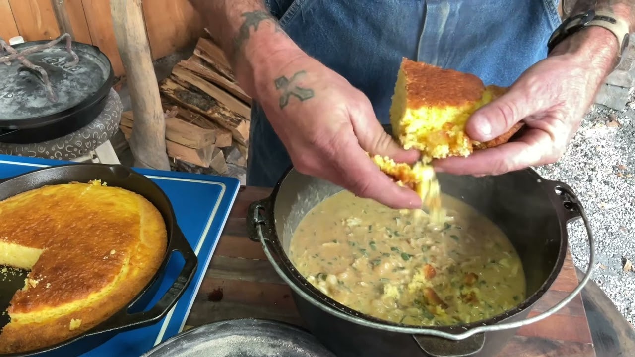 Заправка для кукурузного хлеба с морепродуктами