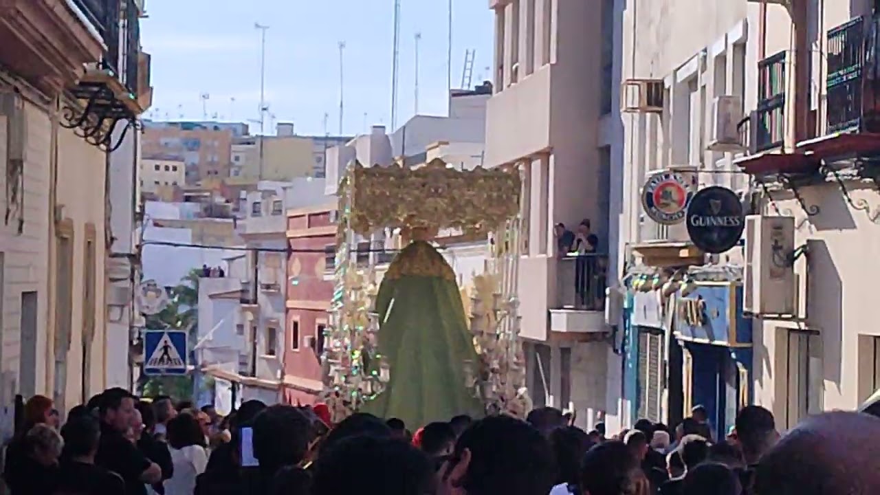 Marcha Sevilla Cofrade, Banda Municipal de Aznalcollar,con la Virgen de la Oliva