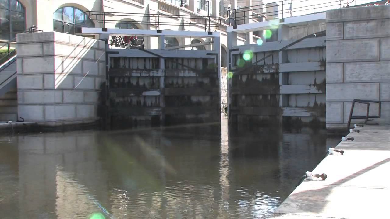 Rideau Canal Locks - National Capital Commission