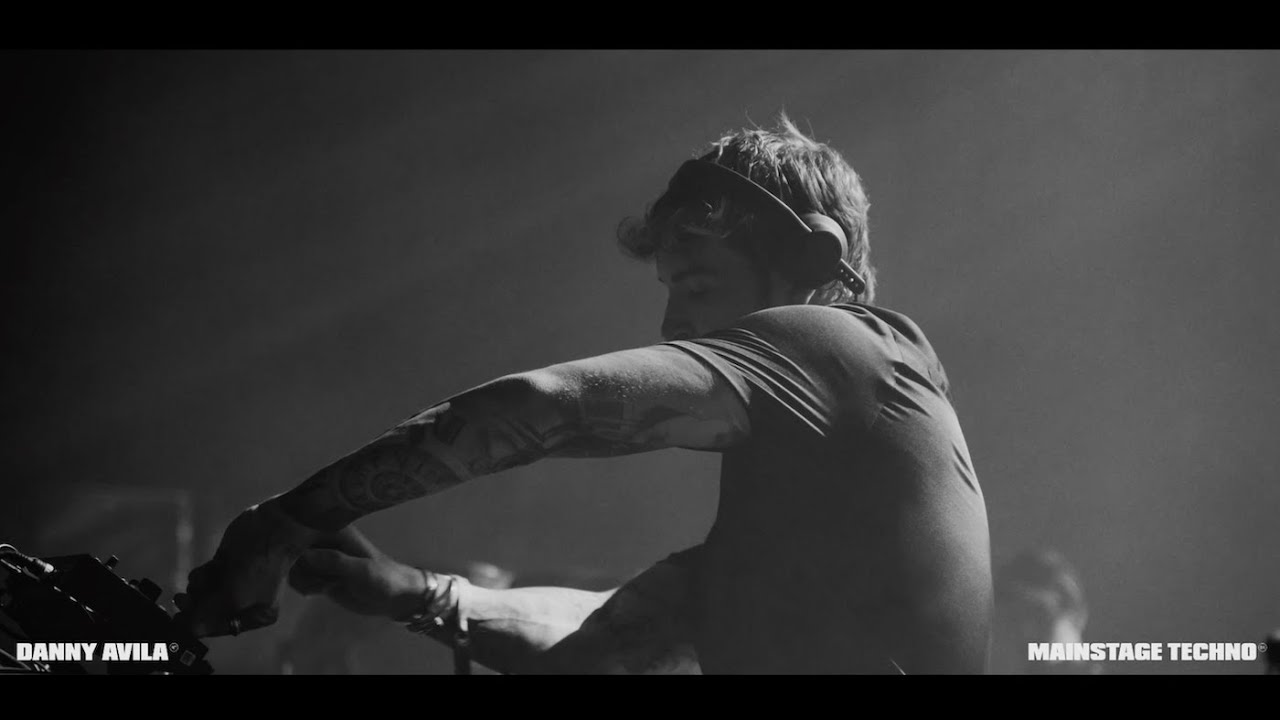 Mainstage Techno Radio 022 by Danny Avila