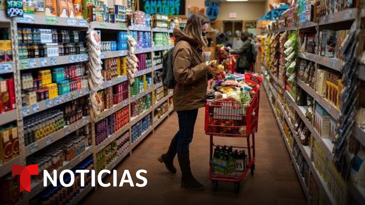 ¿Por qué los precios de la canasta básica han aumentado? | Noticias Telemundo