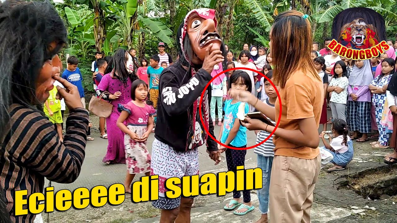Menang Banyak Buto Barongan di Suapin Cewek Cantik, Goyang Asyik Buto Barongan live Wolo BarongBoys