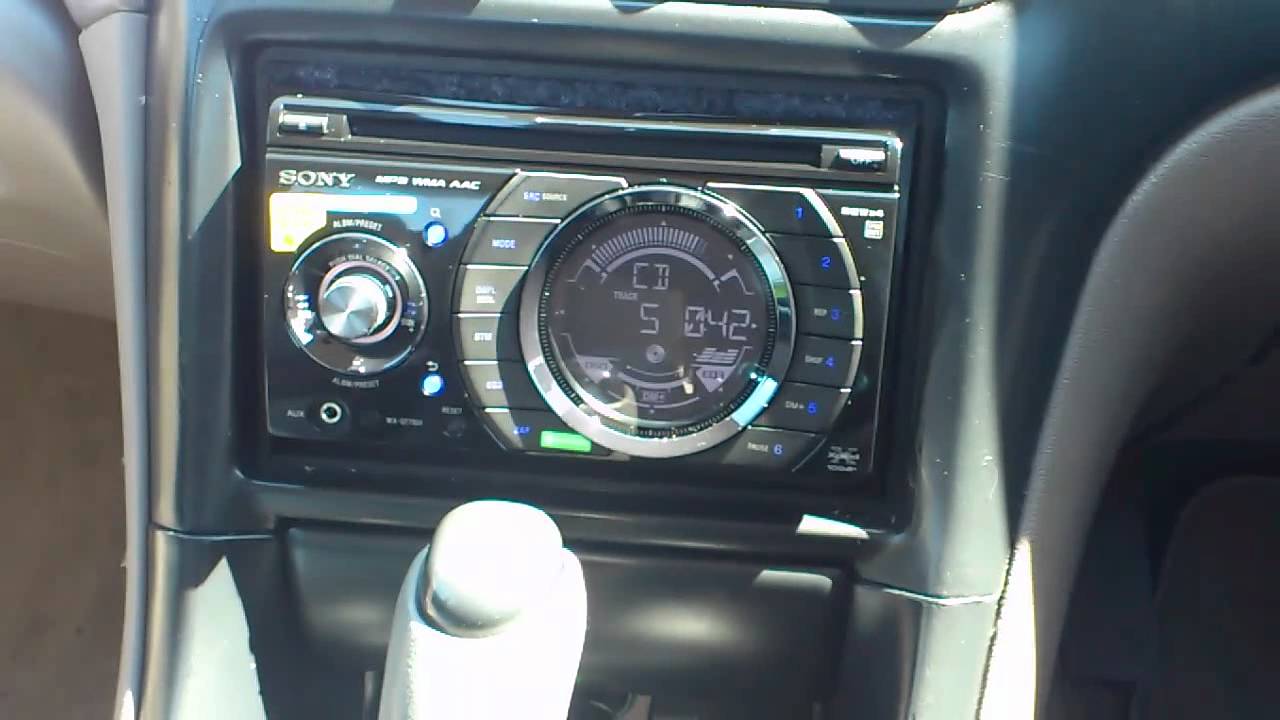 Sony Double Din in Holden Commodore 1.mp4