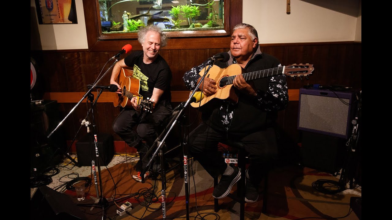 Roger Knox - 'Black Tear Tracks' live on Swinging Doors July 24, 2025