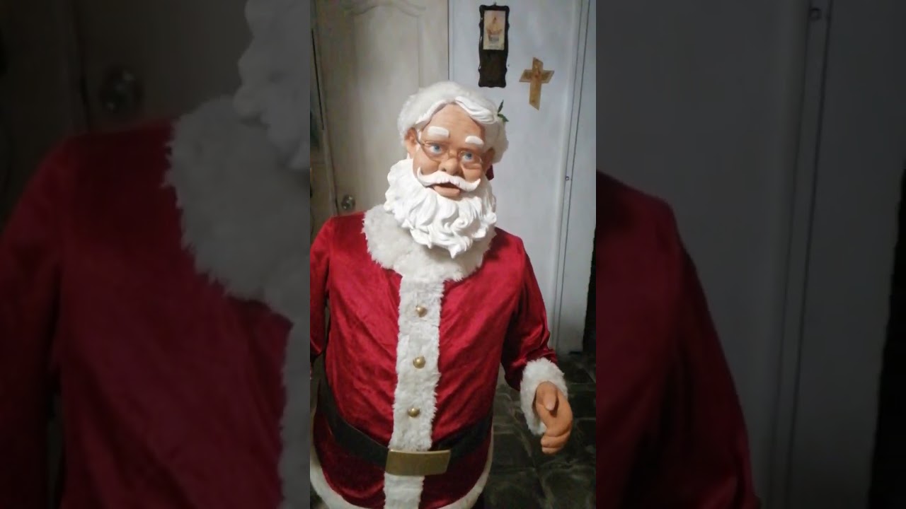 Gemmy animated life size singing dancing Santa 2004 (spanish model)