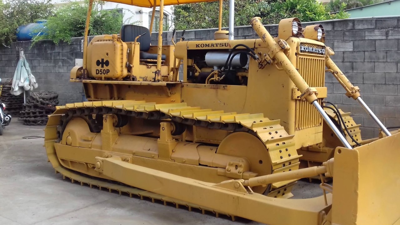 Xe ủi Komatsu D50P-15 Giao về Bidiphar B&igrave;nh Định