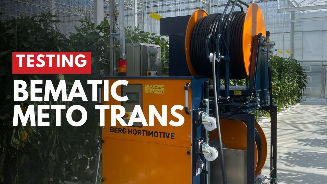 Robot opryskowy Meto z w&oacute;zkiem transportowym | Testowanie