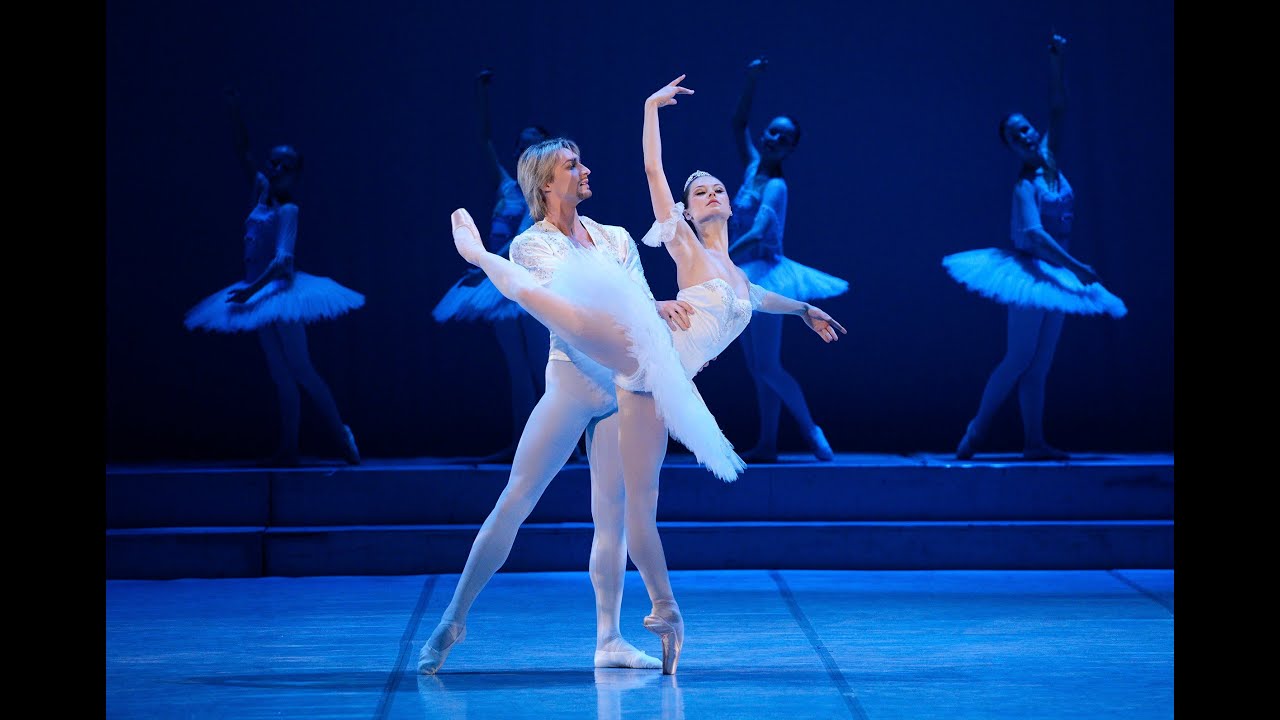 Dream Adagio of Raymonda - Radka Prihodova and Michal Štípa