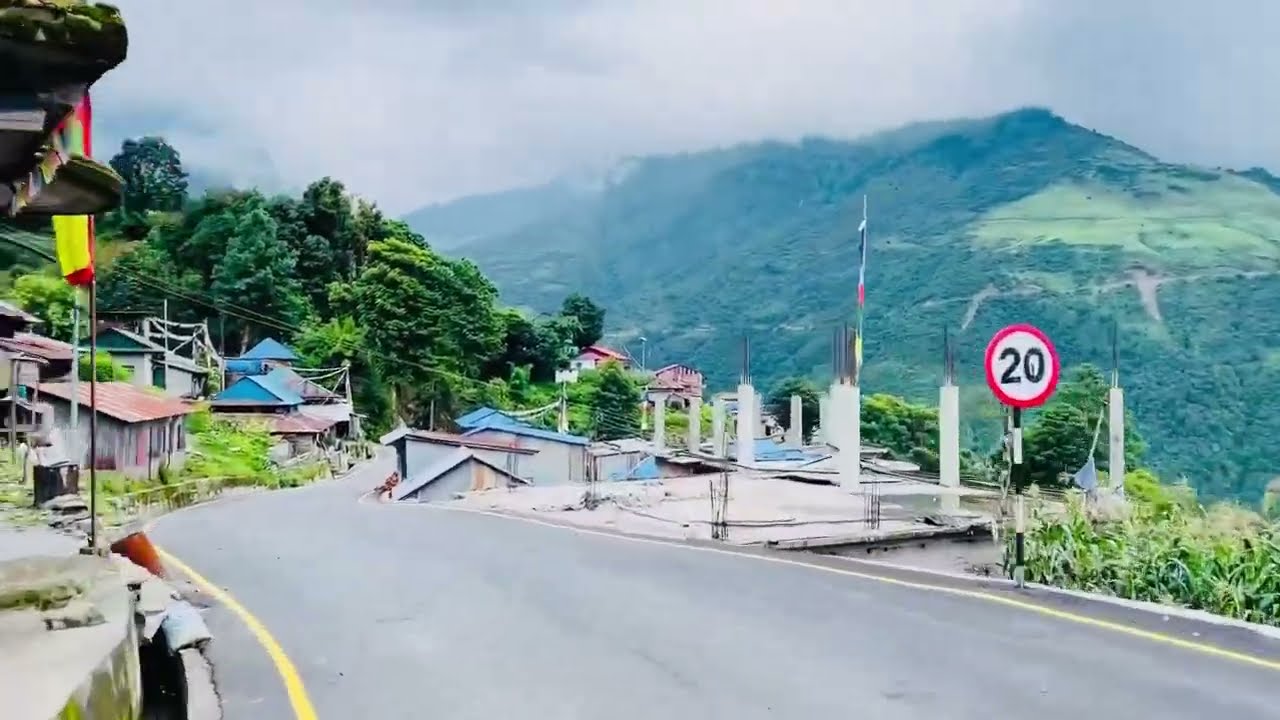 #beautiful kispang-4 salme nuwakot गणतन्त्रको उपज किस्पाङ गापा १ भाल्चे हुदै साल्मे जाने सडक खन्ड ! 