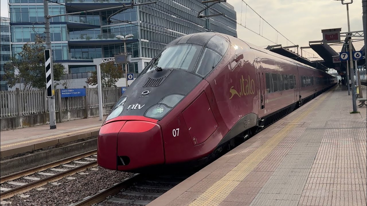 AWESOME ITALO TRAINS! 300KM/H JOURNEY ON THE ALSTOM AGV ETR575 FROM REGGIO EMILIA TO MILANO ROGOREDO