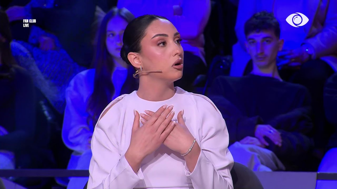 “Gruaja e Mirit më erdhi te dyqani…”/Stelina sherr me të gjithë studion: Motra e Keijsit… - Fan Club