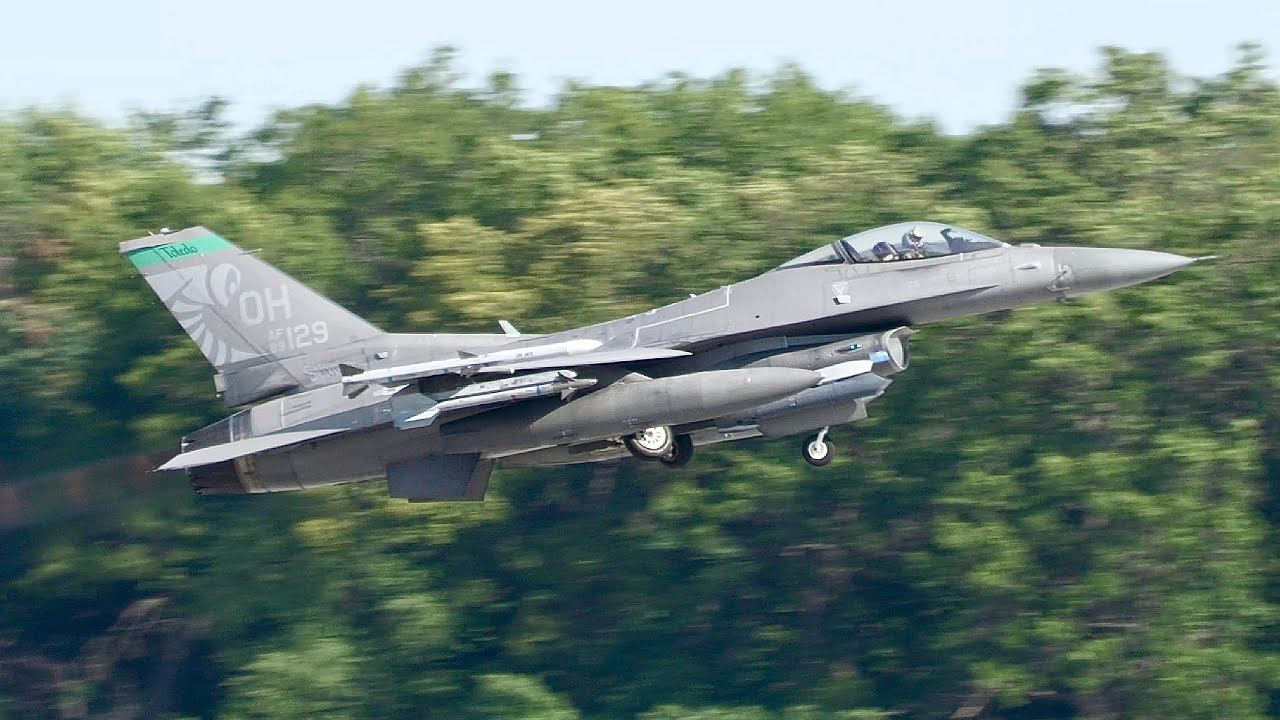 (4K) Toledo Airport: F-16 Stingers Morning Launches!