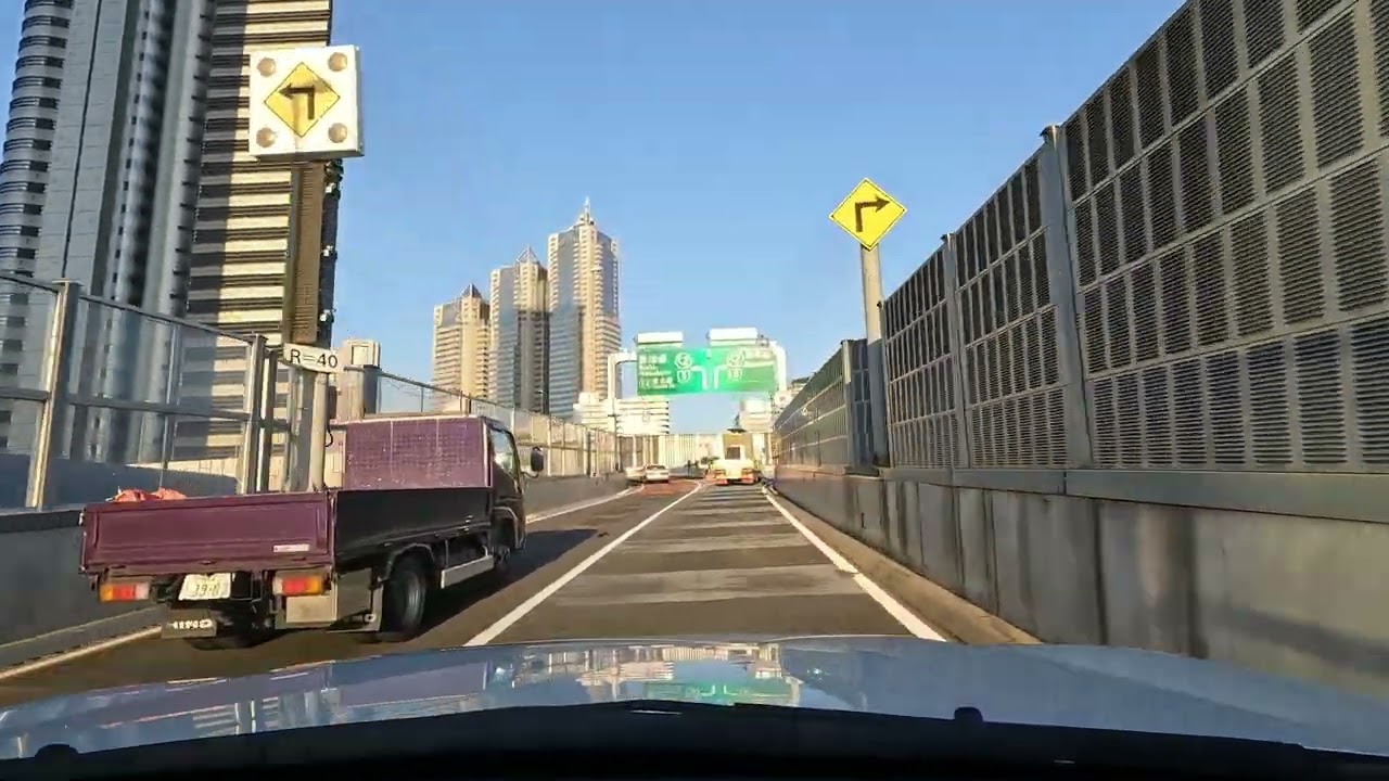 Вождение Умихотару по скоростной автомагистрали Metropolitan Expressway Takaido IC