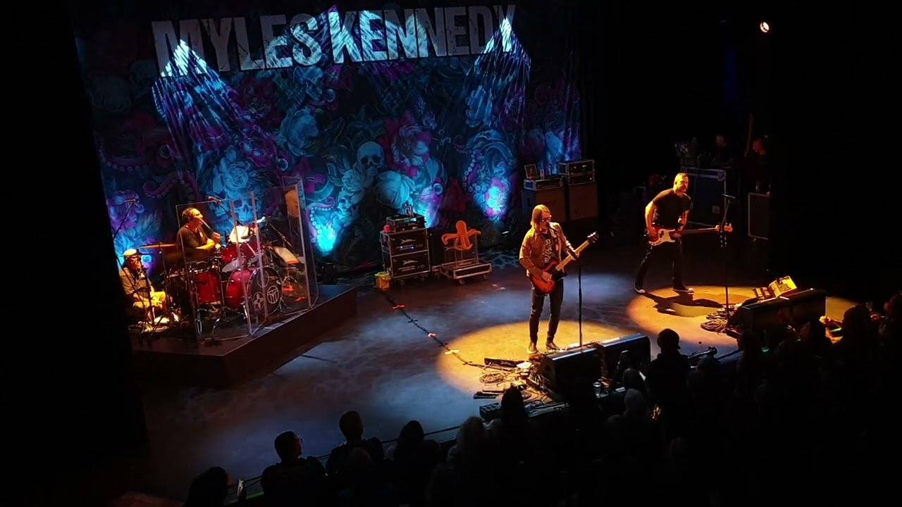 Myles Kennedy - Mr. Downside (live @ Zwolle)