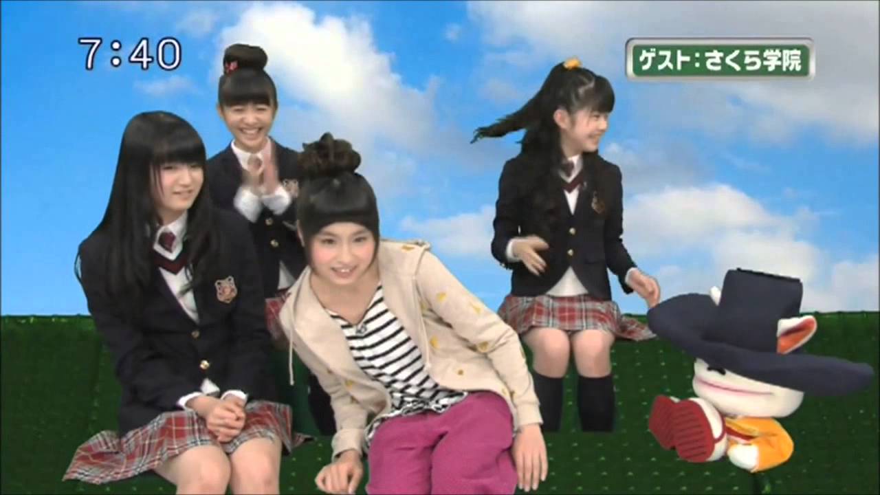 BABYMETAL さくら学院 SU-METAL (中元すず香) YUIMETAL (水野由結) MOAMETAL (菊地最愛) sakusaku