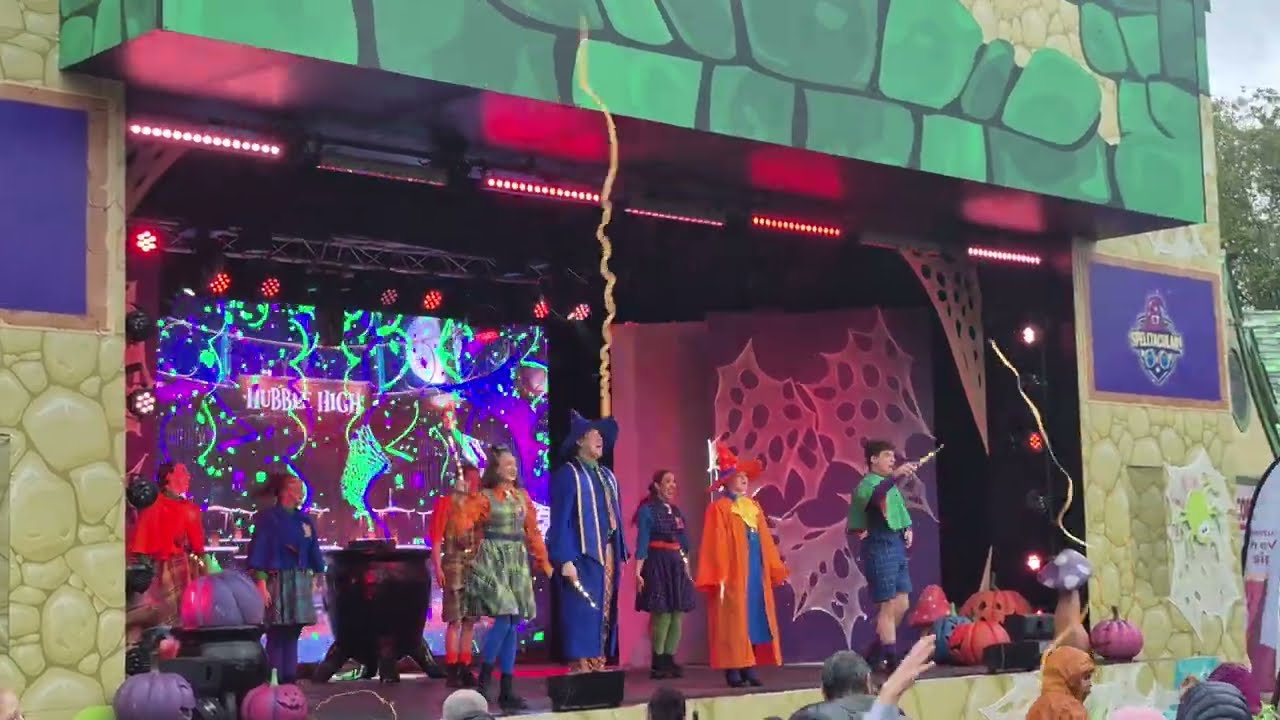 Hubble high @chessington Howl'oween 2025 #subscribe #like #share #Halloween #spells 