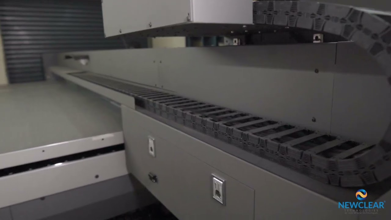 ALLWIN UV FLATBED PRINTING MACHINE  Unleash precision and brilliance with UV flatbed printing