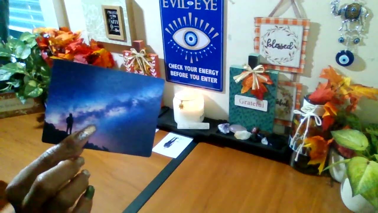 Unexpected information is on it's way to you! Beware...Crash out artist is ready to snap! #REALLOVE