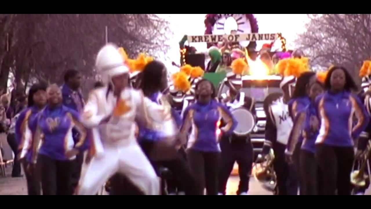 2012 MARDI GRAS PARADE NATCHEZ MS