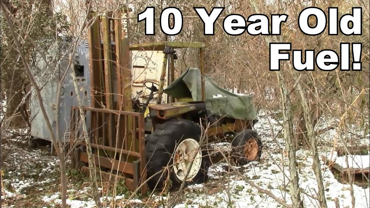 Neglected Clark All Terrain Forklift - Will it Run Again?