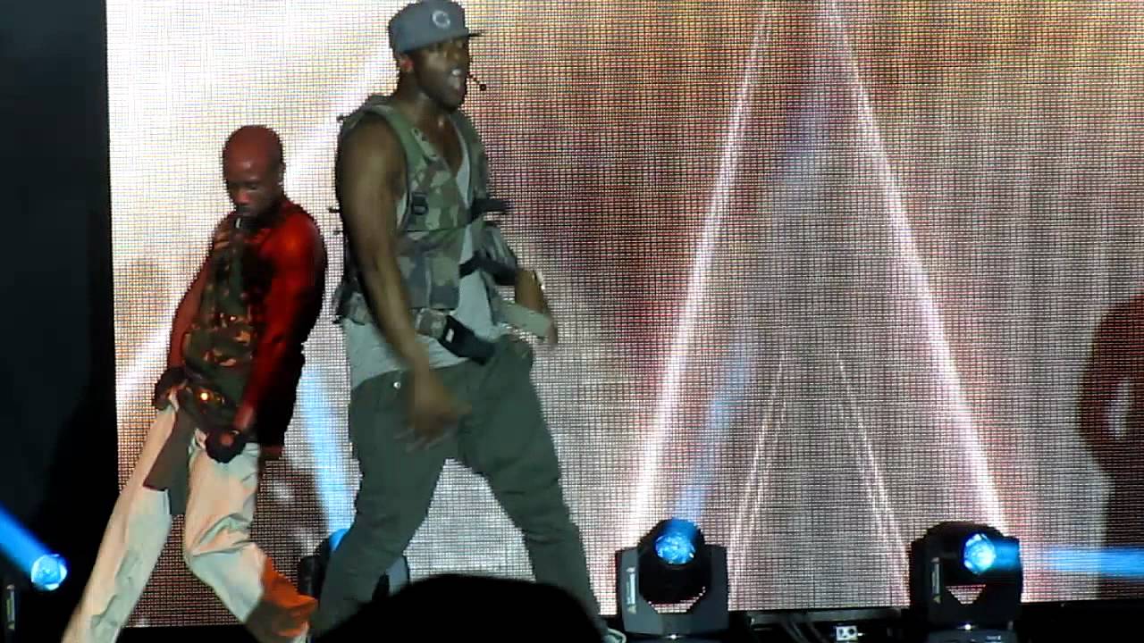 JLS - Chris Brown/ Usher Medley - Exeter 01/09/12 HQ