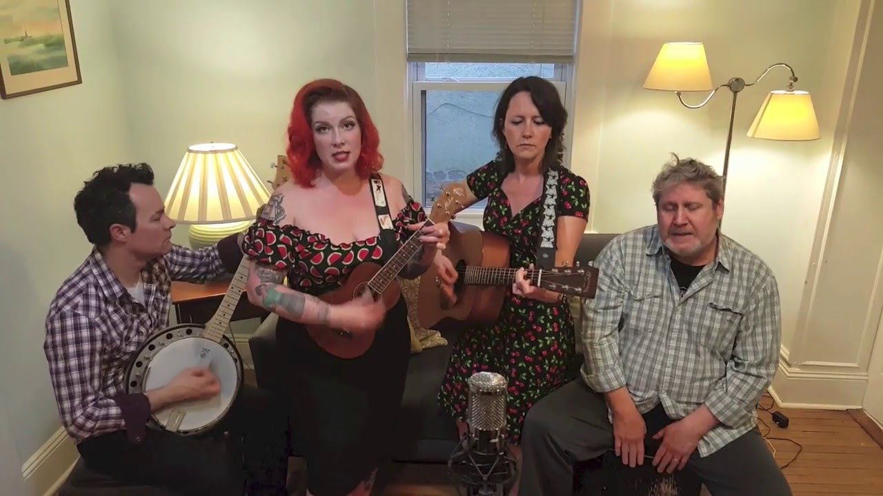 The DeLorean Sisters - Daddy Lessons (Beyonce)