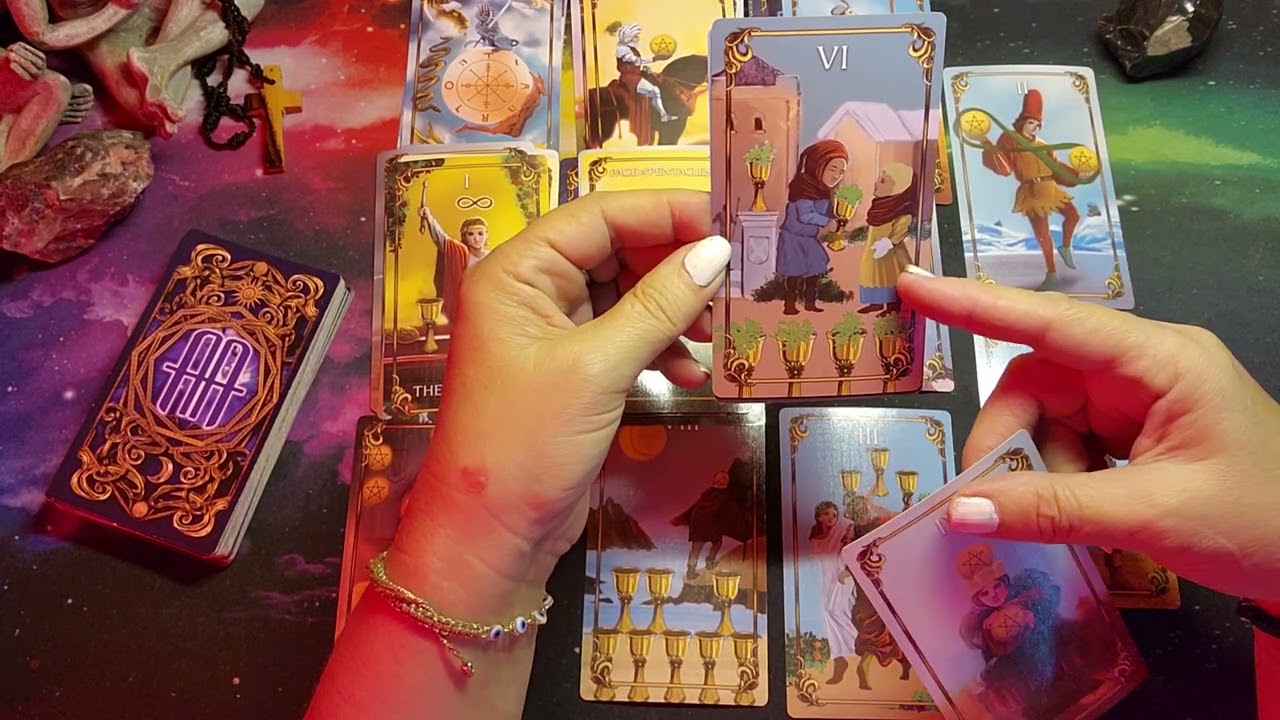 Pisces ♓️ Traveling 2 roads will get you no where...A huge realization!